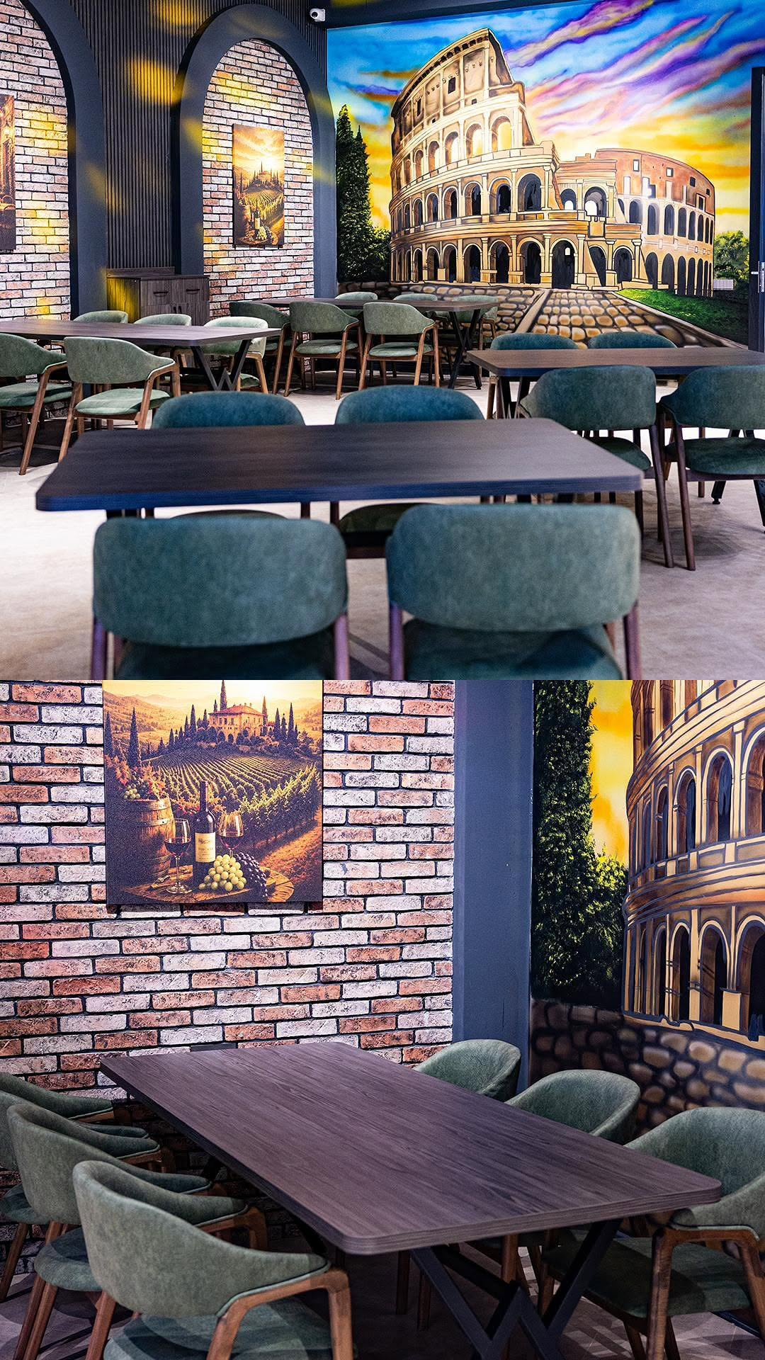 Ciao Stellina restoranının Roma freskolu zalı